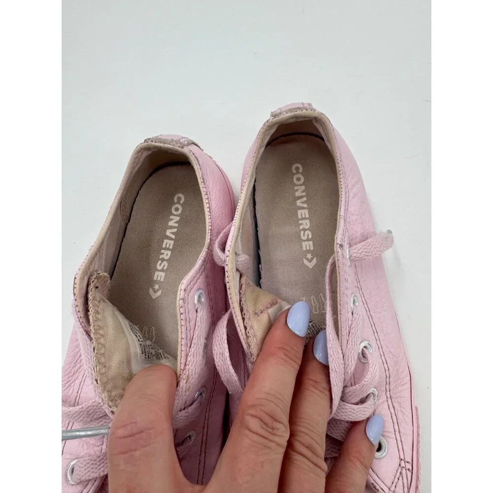 Converse Youth Pink Leather Chuck Taylor Low-Top Sneakers US 3 / EU 35 Lace-Up R